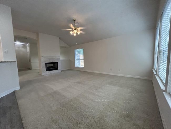 19503 Pinewood Bluff Ln, House other with 3 bedrooms, 2 bathrooms and 2 parking in Humble TX | Image 14