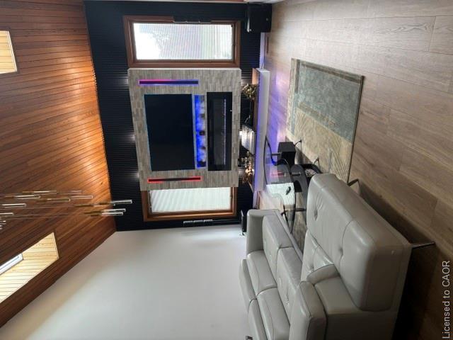 Residential Lease in Hamilton 4