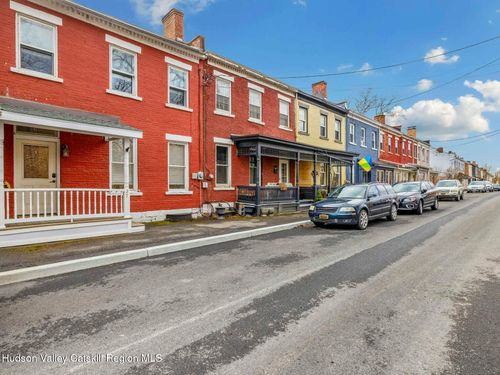 27 Brick Row Ext, ATHENS, NY, 12015-1203 | Card Image