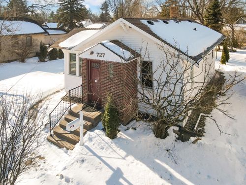 727 3rd Ave Ne, Brainerd, MN, 56401-2412 | Card Image