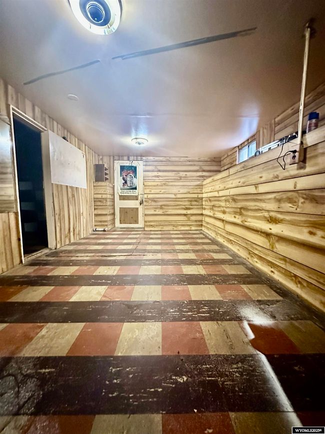 1234 Arapahoe St, House other with 3 bedrooms, 1 bathrooms and null parking in Thermopolis WY | Image 12