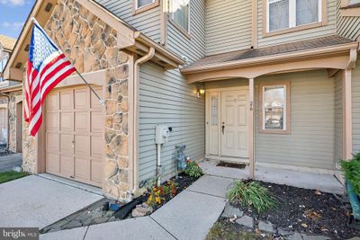 26 Claver Hill Way, Townhouse with 2 bedrooms, 2 bathrooms and null parking in MOUNT LAUREL NJ | Image 2