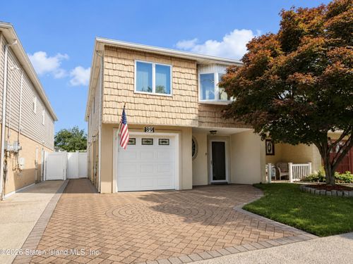 89 Evergreen Street, Staten Island, NY, 10308 | Card Image