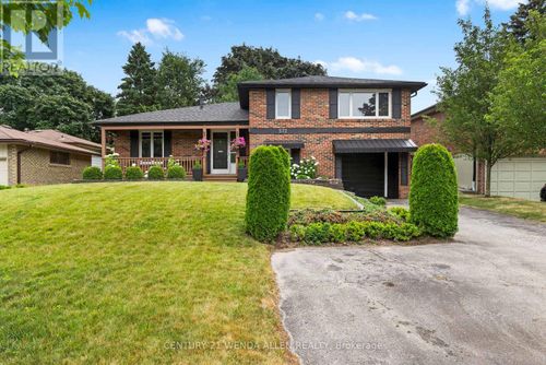 572 Arnhem Drive, Oshawa (O'Neill), ON, L1G2J6 | Card Image