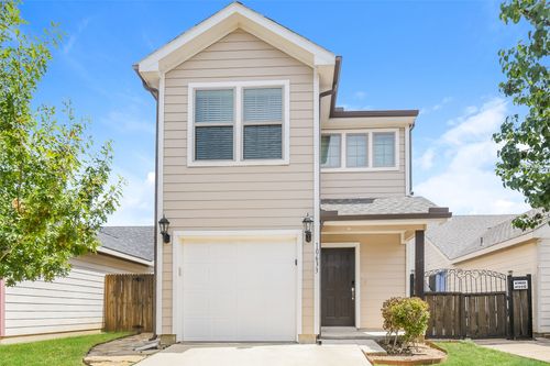 10633 Many Oaks Dr, Fort Worth, TX, 76140-5446 | Card Image