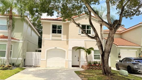 3880 Fern Forest Rd, Hollywood, FL, 33026-1171 | Card Image