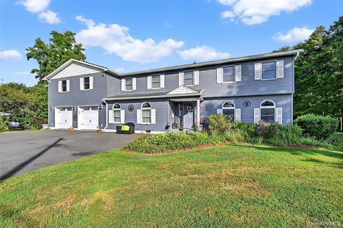 334 Greeves Rd, New Hampton, NY, 10958-4856 | Card Image