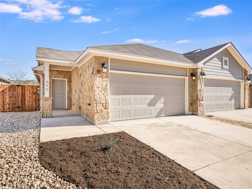450 Parkline Dr, Georgetown, TX, 78626-2762 | Card Image