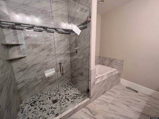 2701 Bailey Blvd, House other with 3 bedrooms, 2 bathrooms and null parking in Rock Springs WY | Image 16