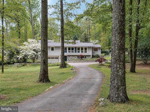 3713 Highland Pl, FAIRFAX, VA, 22033-2717 | Card Image
