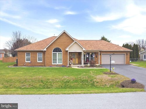 112 Plantation Dr, HAGERSTOWN, MD, 21740-3000 | Card Image