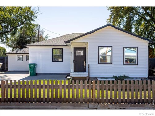 618 40th St, Evans, CO, 80620-3002 | Card Image