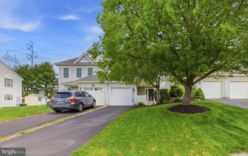 527 Musket Ct, COLLEGEVILLE, PA, 19426-1874 | Card Image