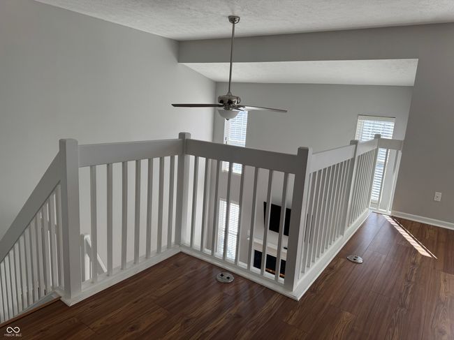 504 Elkhart Dr, Condo with 2 bedrooms, 3 bathrooms and null parking in Westfield IN | Image 4