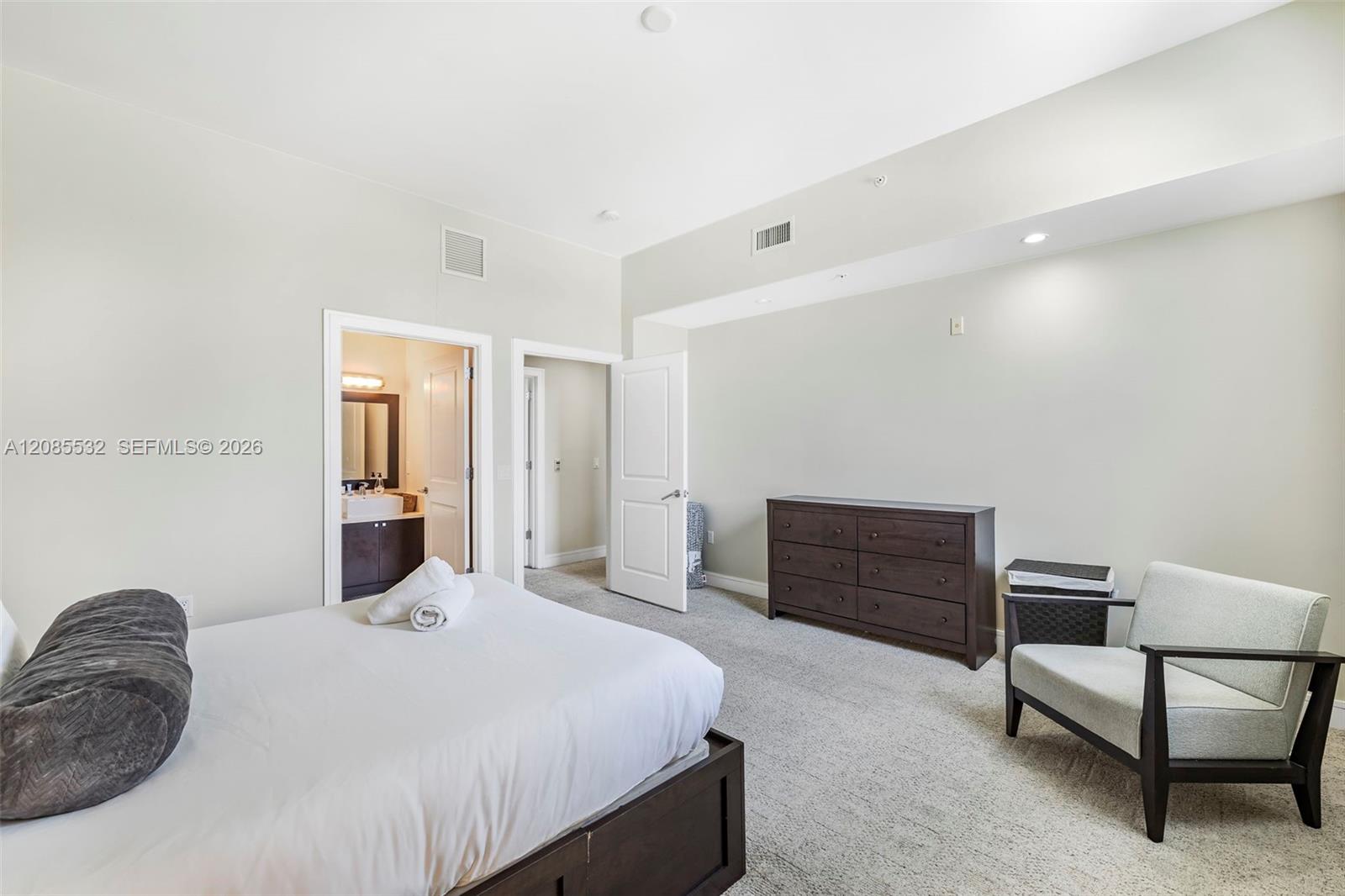 Residential in Doral 5
