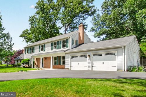 19613 Bodmer Ave, POOLESVILLE, MD, 20837-2247 | Card Image