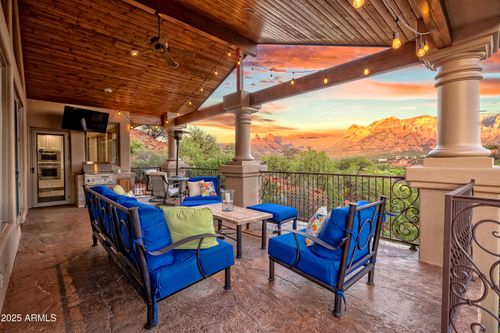 8 Camielle Ct, Sedona, AZ, 86336-5977 | Card Image