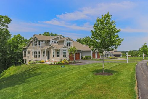 b-70 Legacy Ln, Groton, MA, 01450-1397 | Card Image