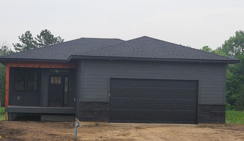2005 Mulberry Ln, Carver, MN, 55315-5528 | Card Image