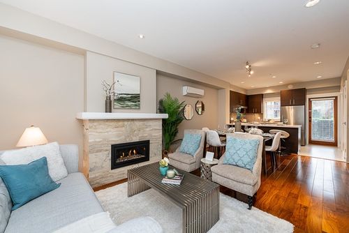 966 W 43rd Ave, Vancouver, BC, V6M2W2 | Card Image