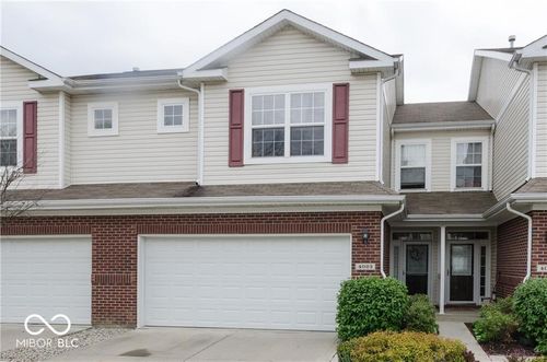 4023 Much Marcle Dr, Zionsville, IN, 46077-8581 | Card Image