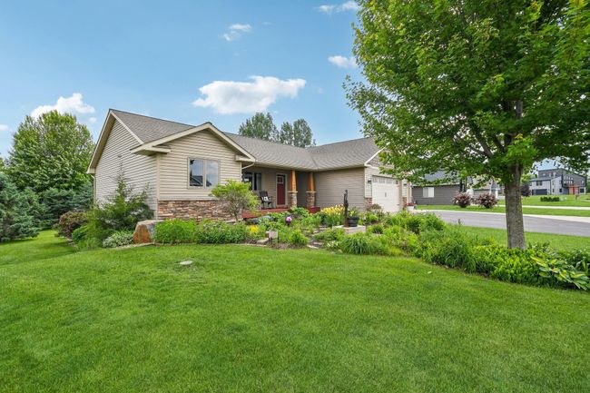 72-web-or-mls-Prairie Grass Dr-1006-070.jpg | Image 70