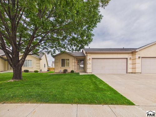 f-2025 Kingsroyal Blvd, Pueblo, CO, 81005-5534 | Card Image