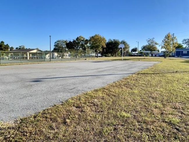 9486 Gray Fox Dr, House other with 2 bedrooms, 2 bathrooms and null parking in WEEKI WACHEE FL | Image 33