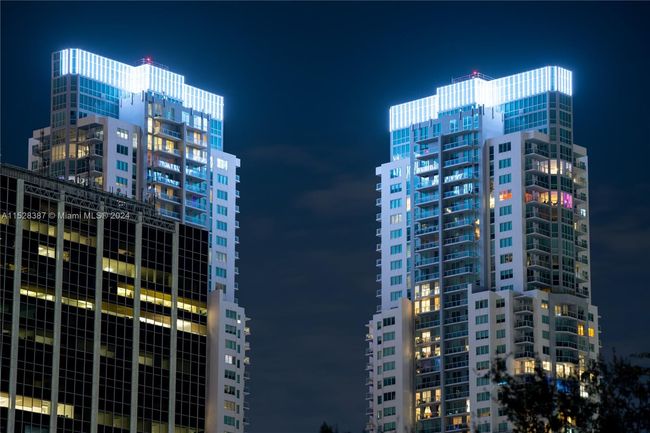 APT-612 - 253 Ne 2 Nd St, Condo with 1 bedrooms, 2 bathrooms and null parking in Miami FL | Image 16