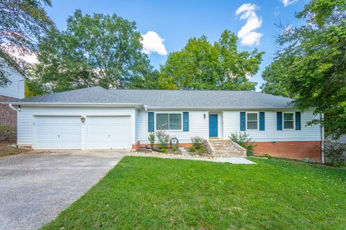 743 Ashley Forest Dr, Hixson, TN, 37343-3271 | Card Image