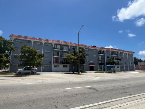apt-301-13725 Ne 6th Ave, North Miami, FL, 33161-3753 | Card Image