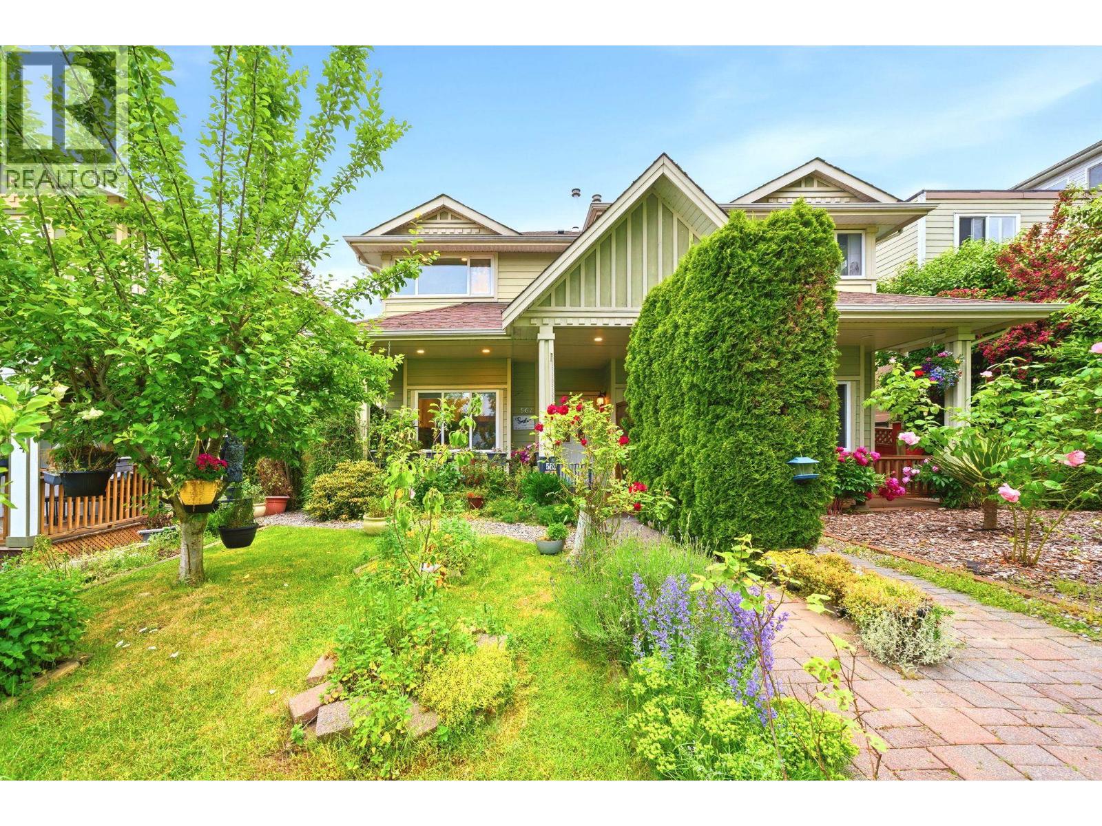 Residential in North Vancouver 2