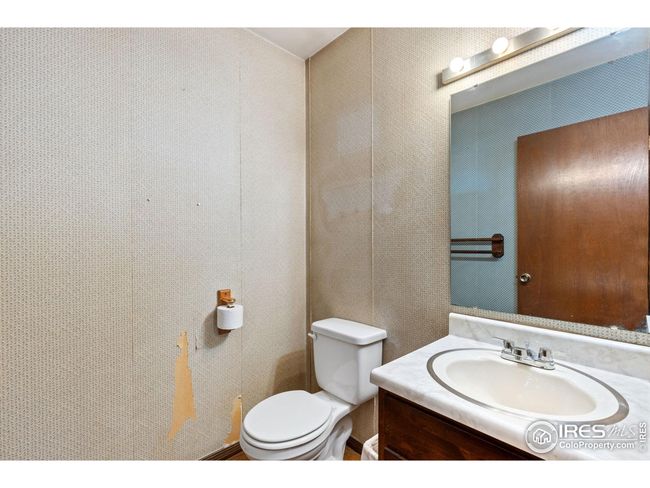 610 S Broadway Ave, House other with 5 bedrooms, 4 bathrooms and null parking in Fort Lupton CO | Image 11