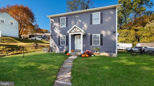 1104 N York Rd, WILLOW GROVE, PA, 19090-1319 | Card Image