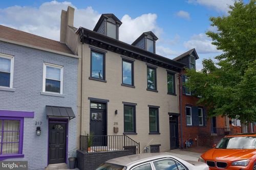 215 N Lime St, LANCASTER, PA, 17602-2729 | Card Image