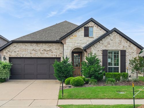 816 Pier St, Aubrey, TX, 76227-1921 | Card Image