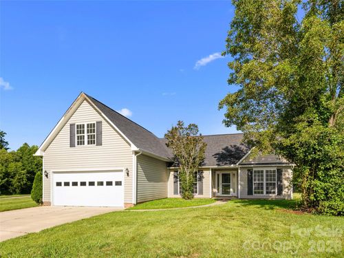 222 Misty Valley Rd, Fletcher, NC, 28732-6526 | Card Image