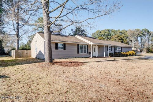 402 Swiss Rd, New Bern, NC, 28560-6769 | Card Image