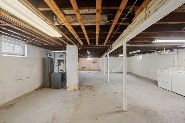 140 Blanding Ave, House other with 3 bedrooms, 2 bathrooms and 7 parking in East Providence RI | Image 25
