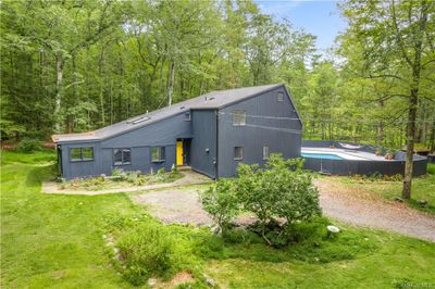 10 Munchkin, House other with 4 bedrooms, 3 bathrooms and null parking in Woodstock NY | Image 3