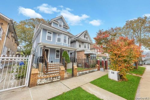 10535 135th St, South Richmond Hill, NY, 11419-3215 | Card Image