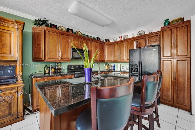 5223 Sw 155 Th Way, House other with 3 bedrooms, 3 bathrooms and null parking in Miramar FL | Image 25