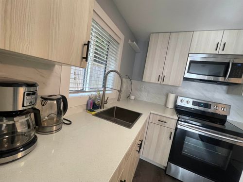 3124 Graveley St, Vancouver, BC, V5K3K6 | Card Image