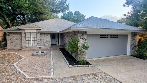 2914 Hunters Stream St, San Antonio, TX, 78230-5420 | Card Image