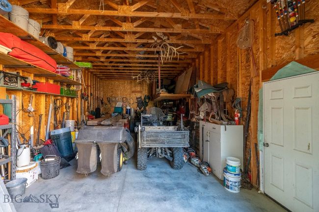 Inside Extra Shop | Image 54