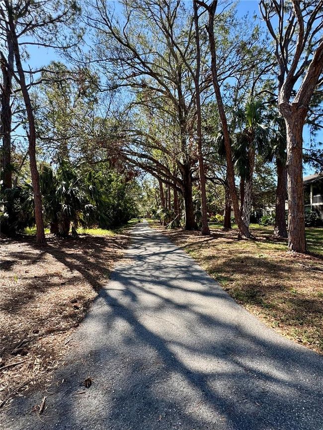 98 - 5138 Willow Links, Condo with 2 bedrooms, 2 bathrooms and null parking in SARASOTA FL | Image 34