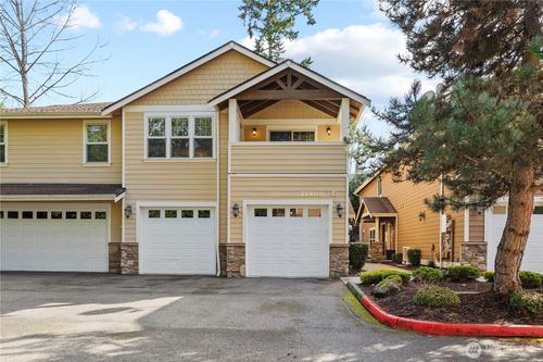 e-1-21900 Se 242nd St, Maple Valley, WA, 98038-5834 | Card Image