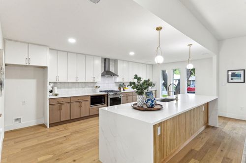 9219 Windy Crest Dr, Dallas, TX, 75243-6222 | Card Image