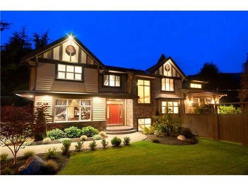 8X Morven Drive, West Vancouver, BC, V6H1W4 | Card Image