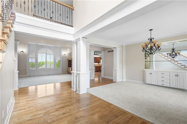 10505 River Hills Dr, House other with 4 bedrooms, 4 bathrooms and null parking in Parkville MO | Image 7